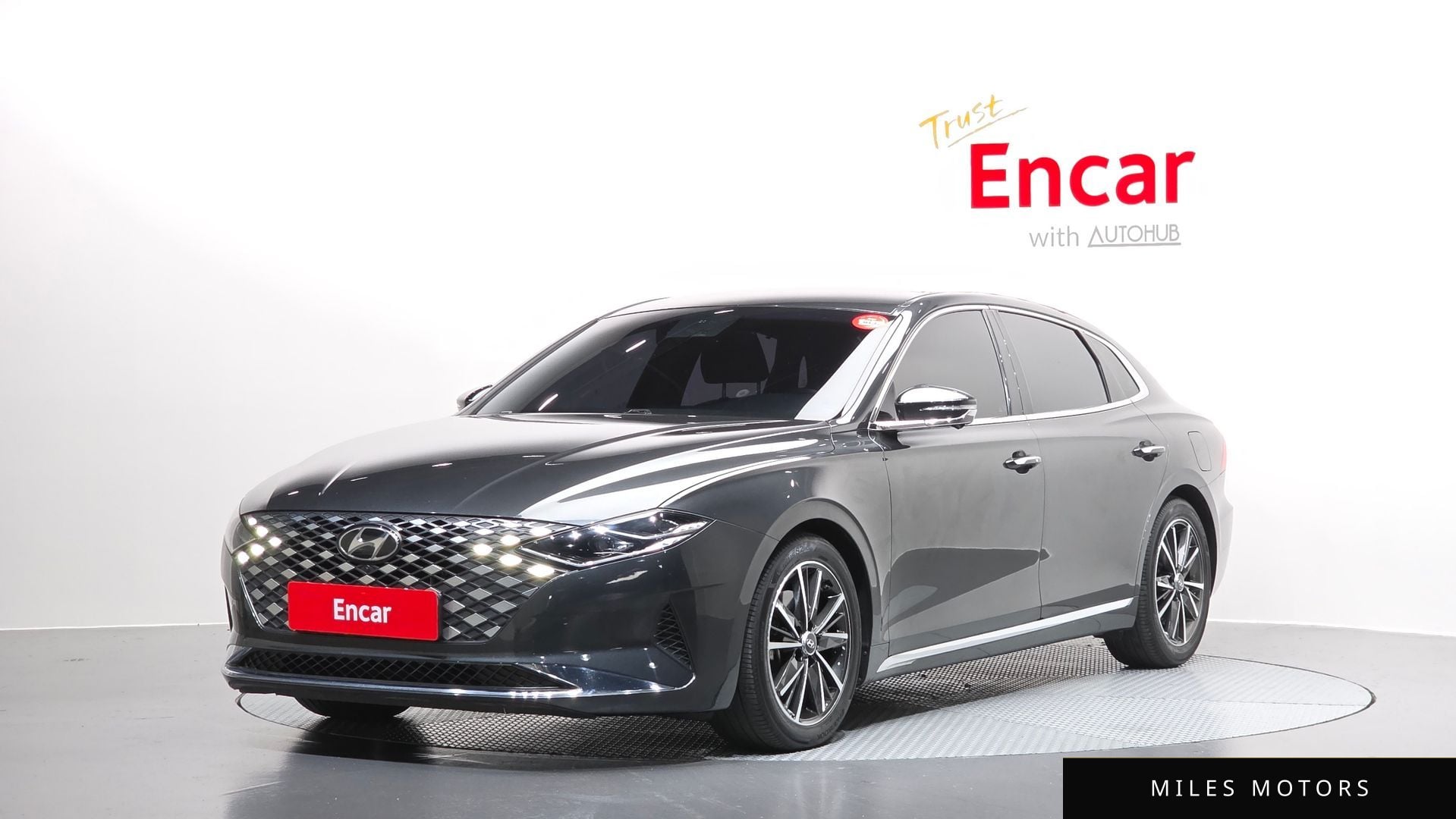 Hyundai Grandeur 2020 — фото 1 из 12