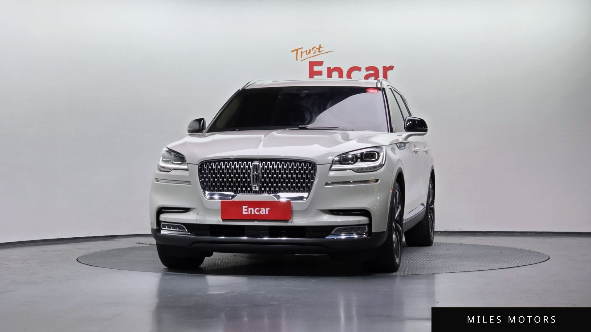 Lincoln Aviator 2023 — миниатюра 3