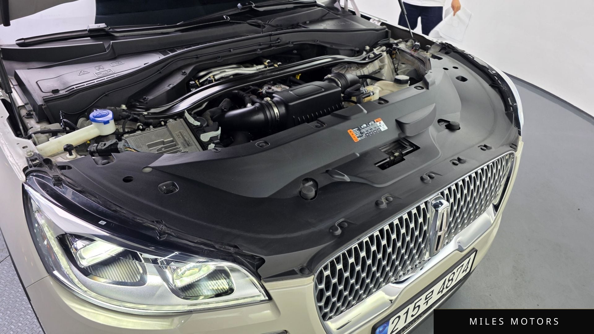 Lincoln Aviator 2023 — миниатюра 6