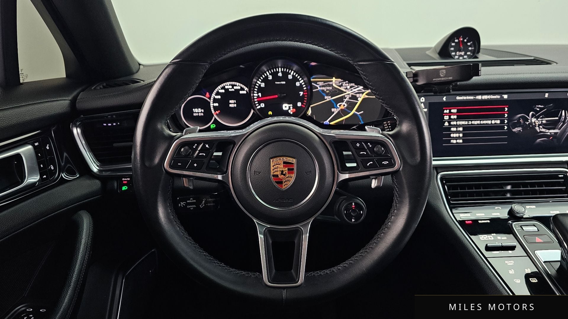 Porsche 파나메라 (971) 2018 — миниатюра 12