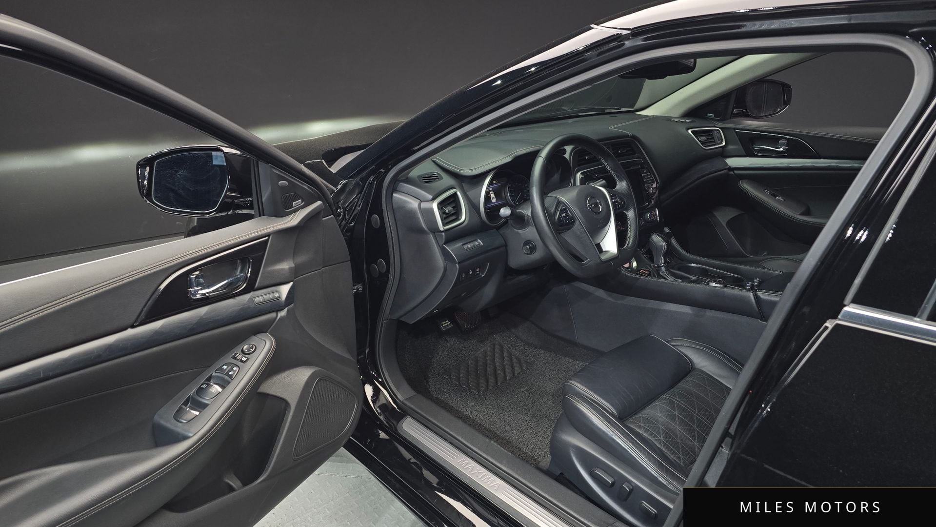 Nissan Maxima 2019 — миниатюра 10