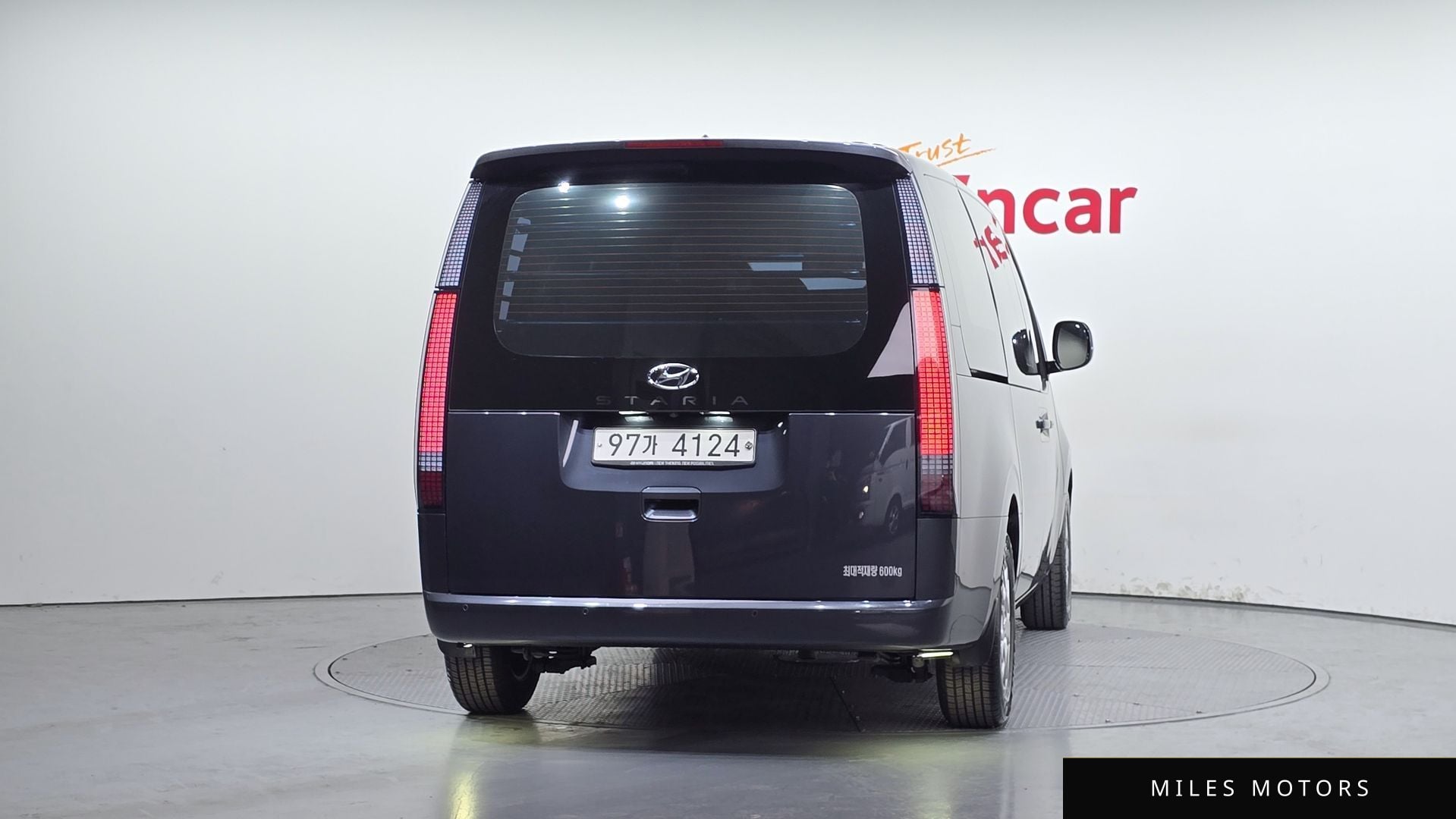 Hyundai Staria 2022 — миниатюра 4