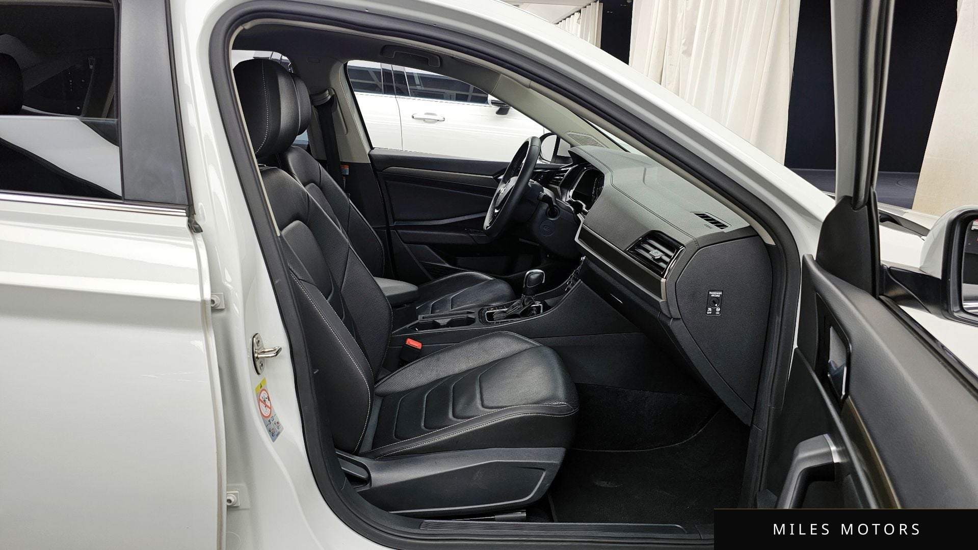 Volkswagen 제타 2021 — миниатюра 11