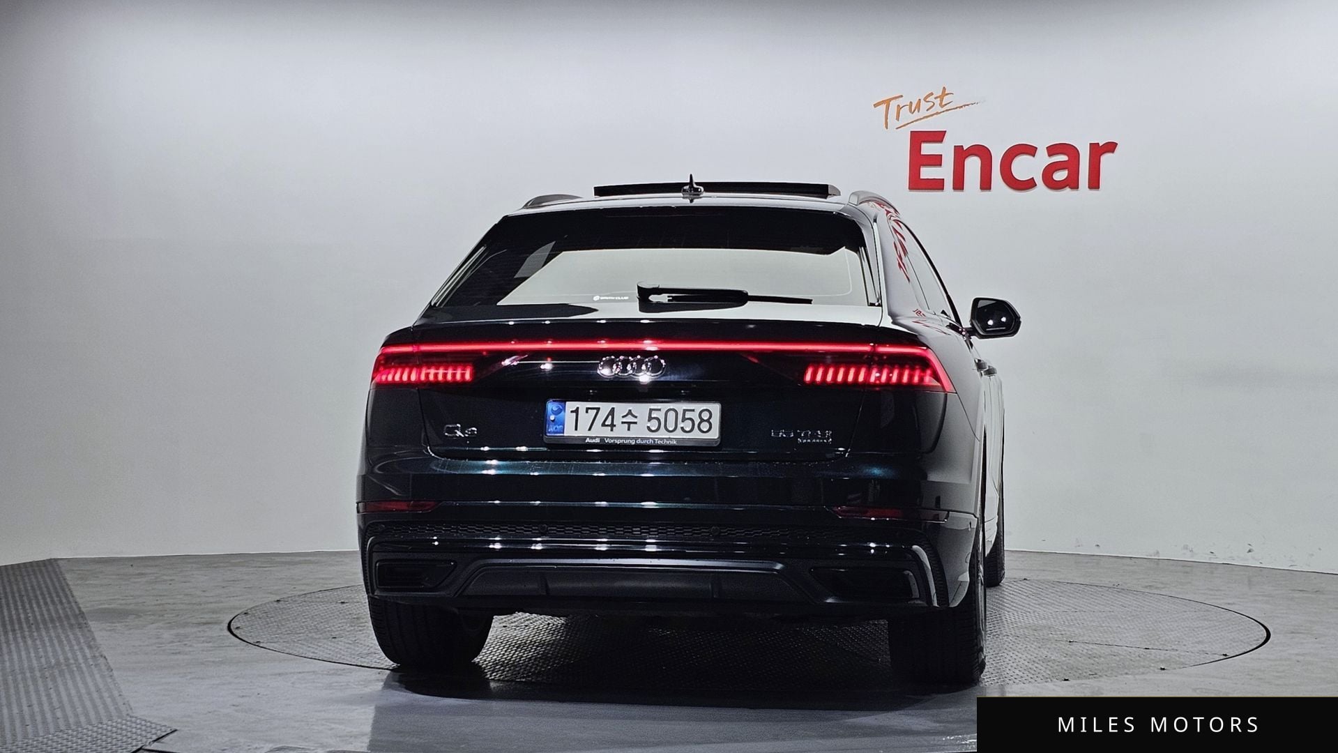 Audi Q8 (4M) 2021 — миниатюра 4