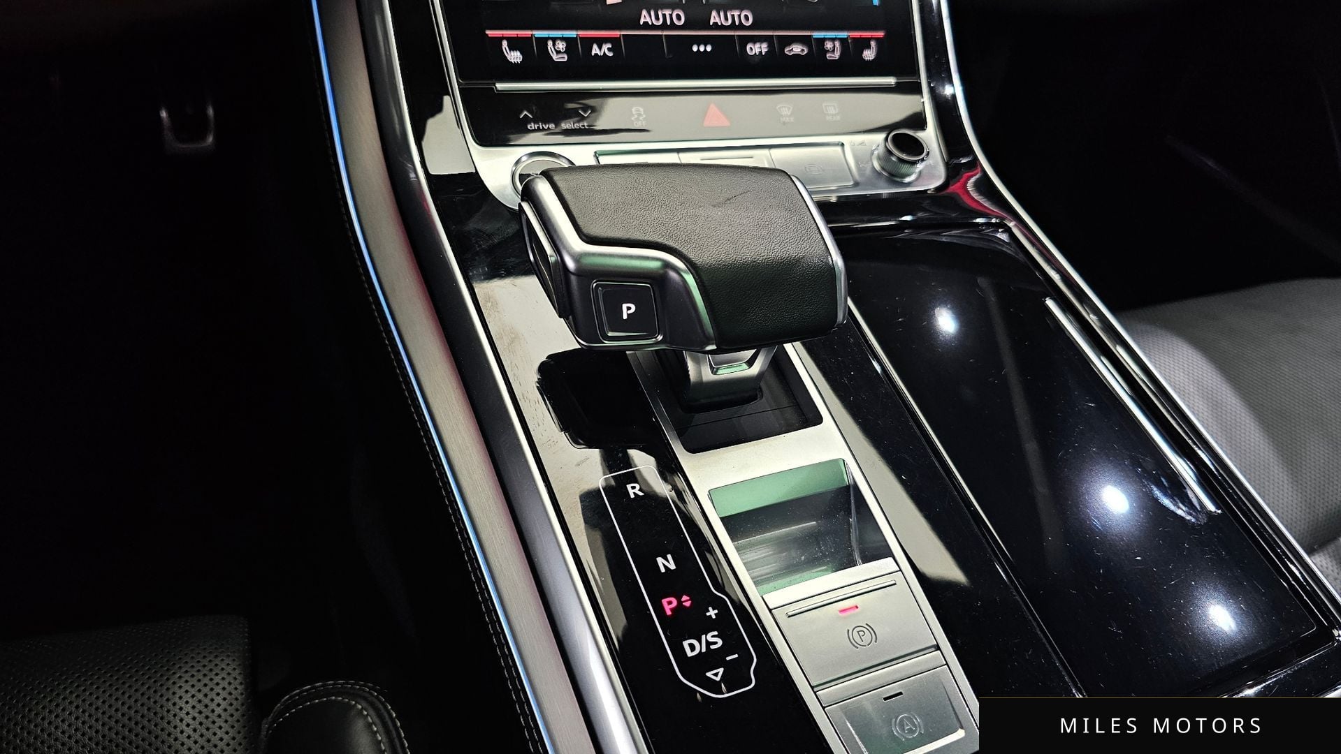 Audi Q8 (4M) 2021 — миниатюра 9