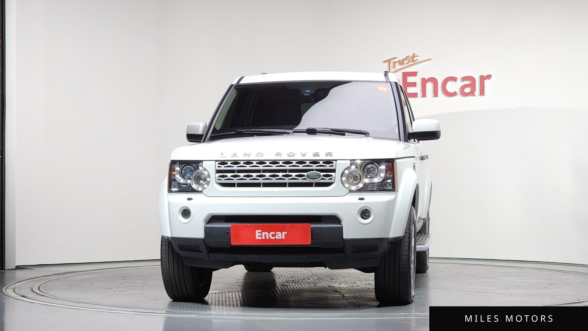 Land Rover Discovery 2013 — миниатюра 3