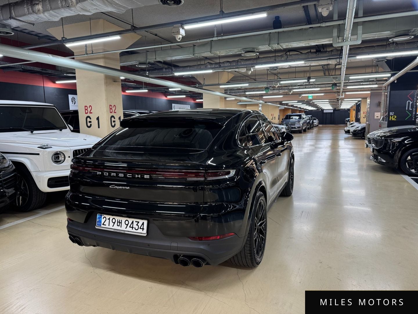 Porsche Cayenne 2024 — миниатюра 2
