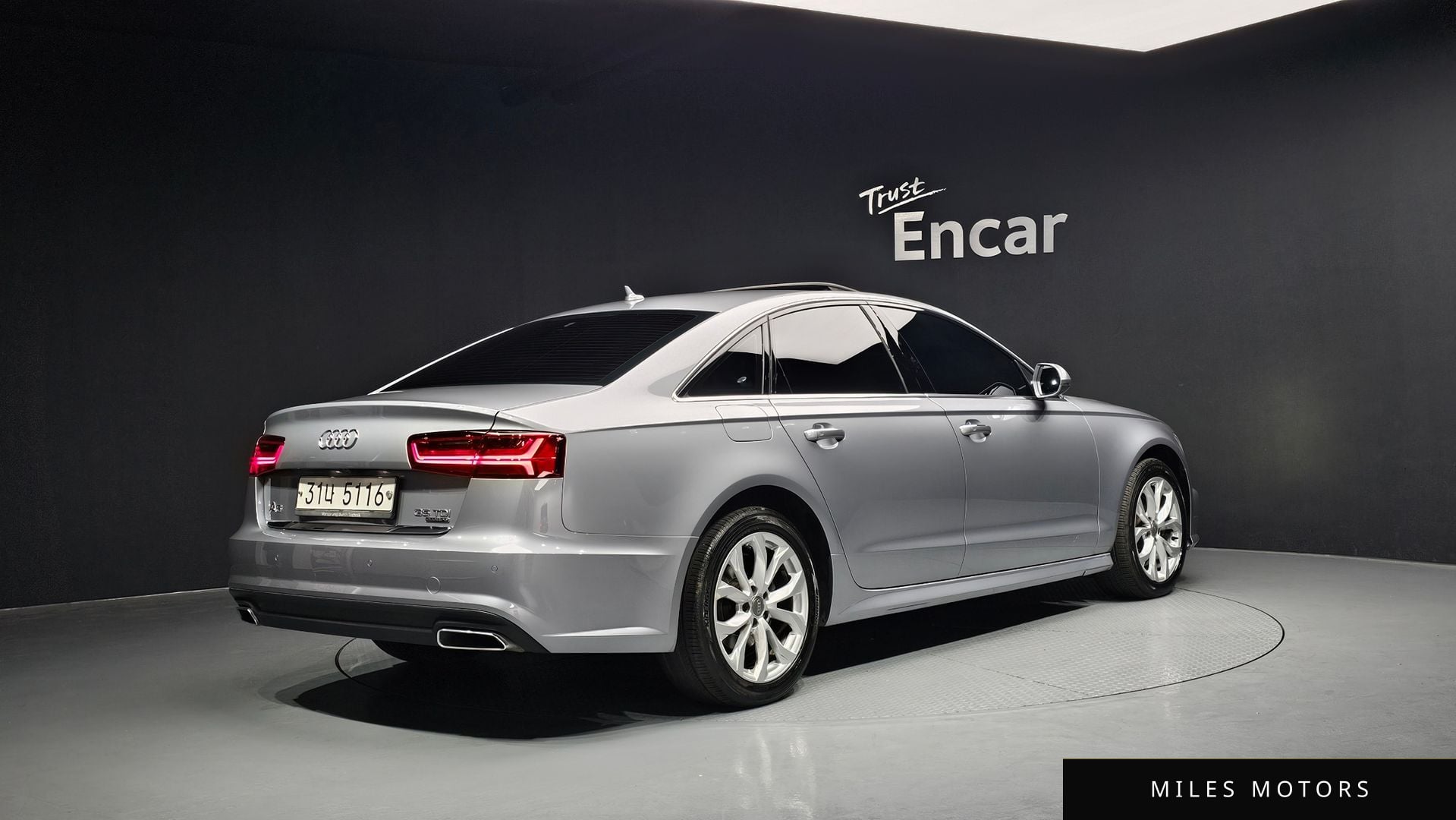 Audi A6 2018 — миниатюра 2