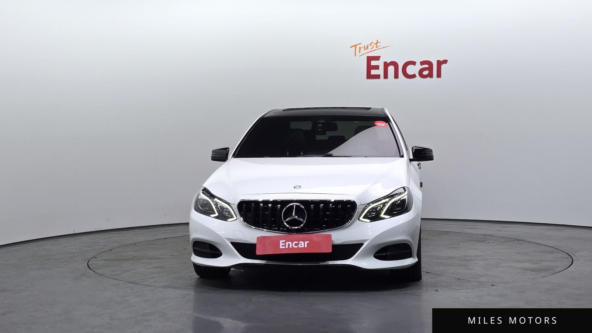 Mercedes-Benz E-Class W212 2015 — миниатюра 3
