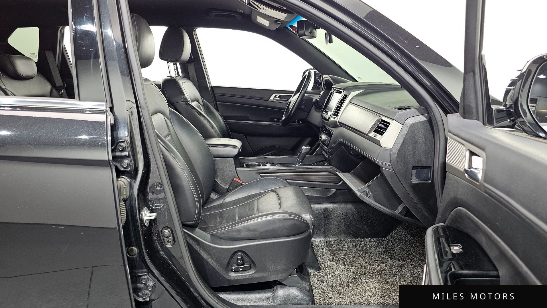 KG Mobility Rexton 2018 — миниатюра 11