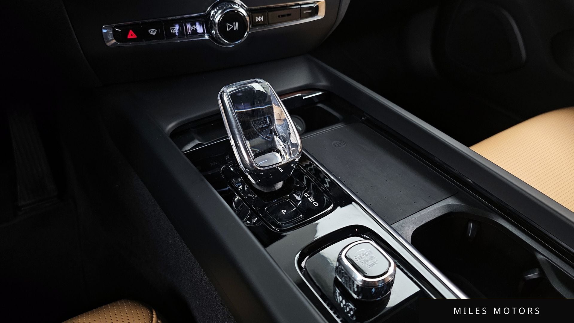 Volvo S60 2023 — миниатюра 11