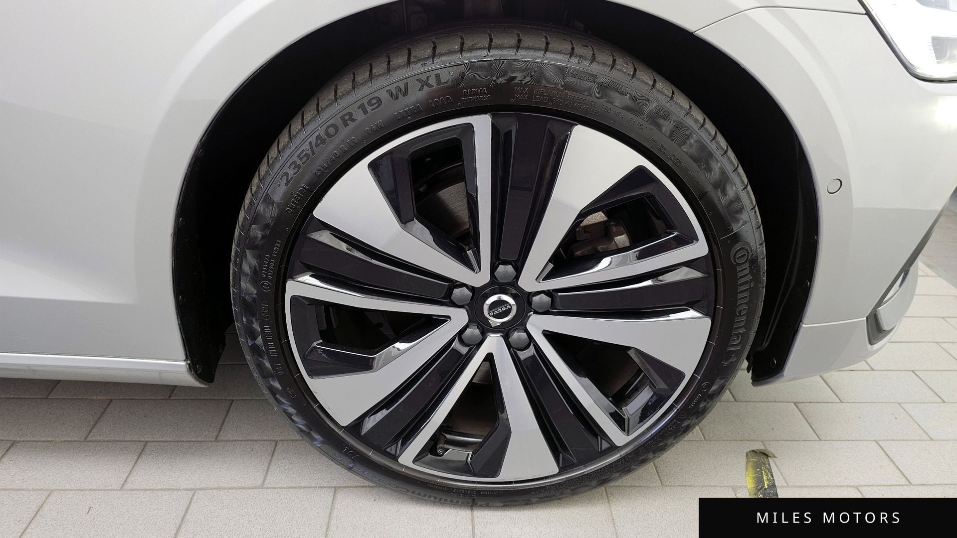 Volvo S60 2023 — миниатюра 6