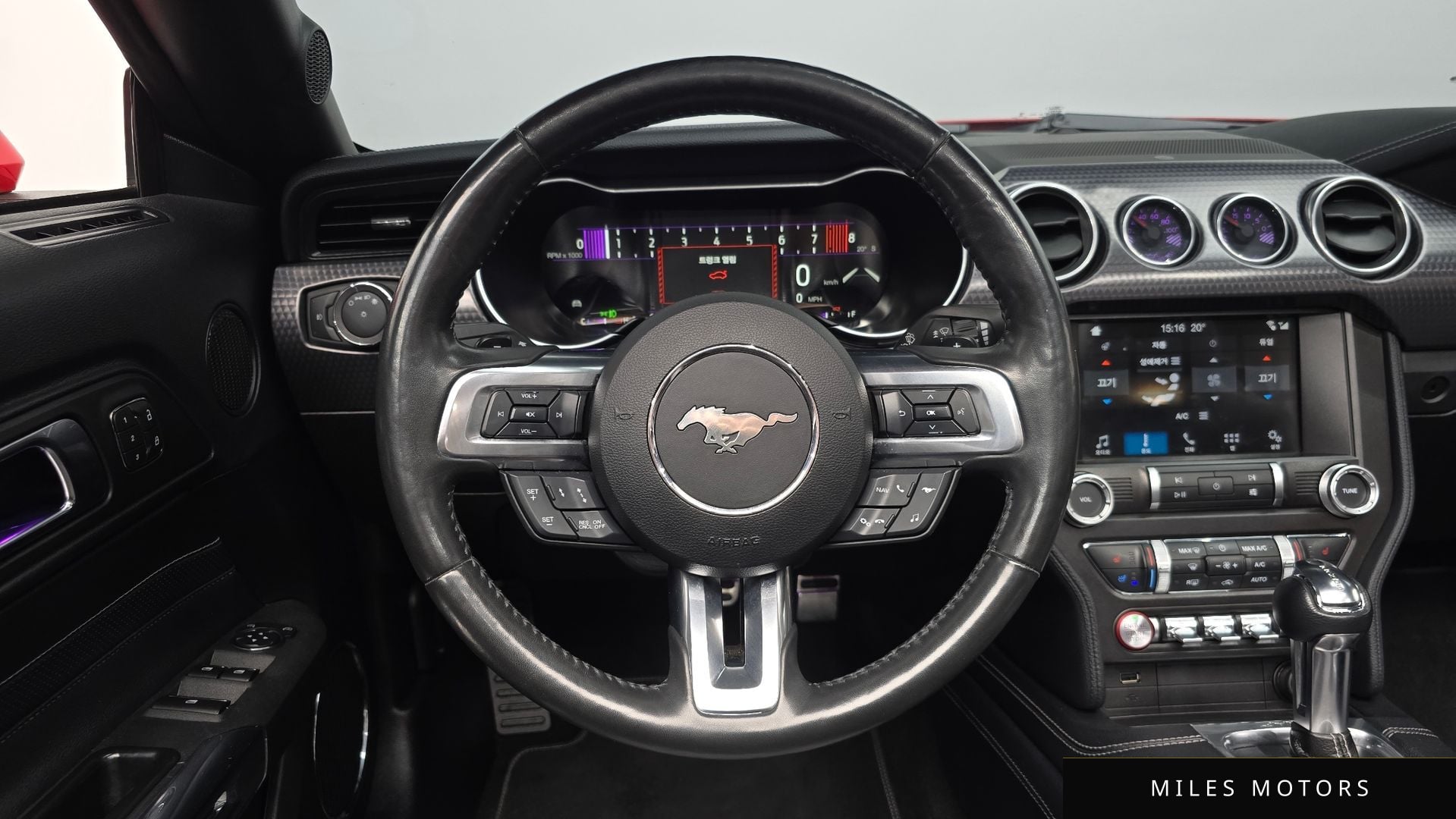 Ford 머스탱 2019 — миниатюра 13