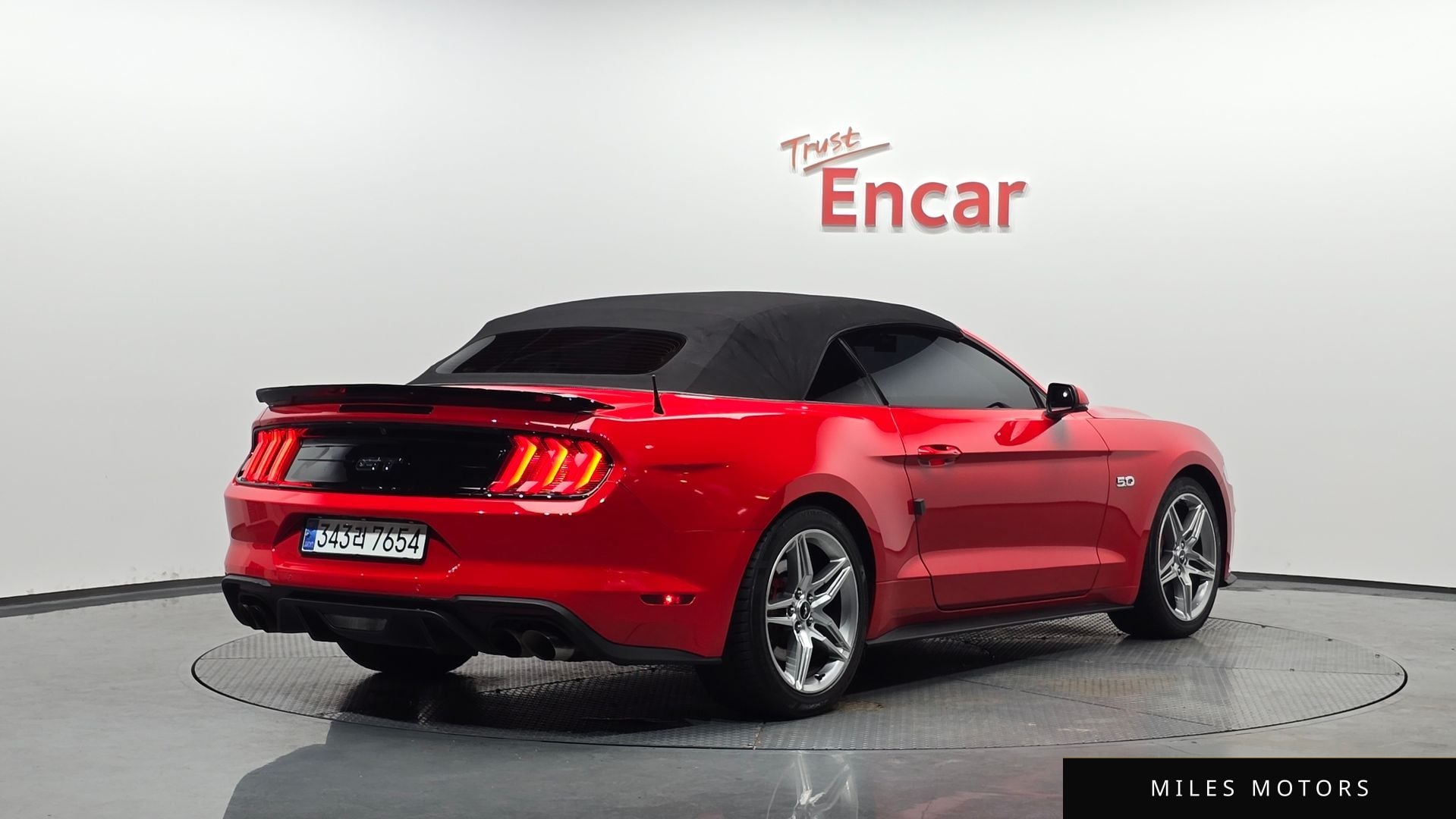 Ford 머스탱 2019 — миниатюра 20