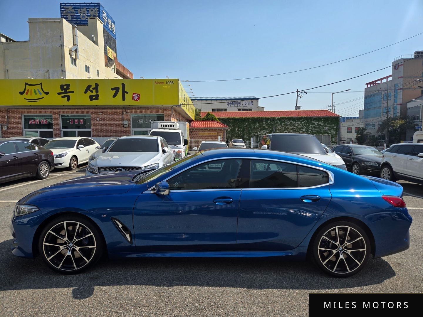 BMW 8 Series (G15) 2020 — миниатюра 10