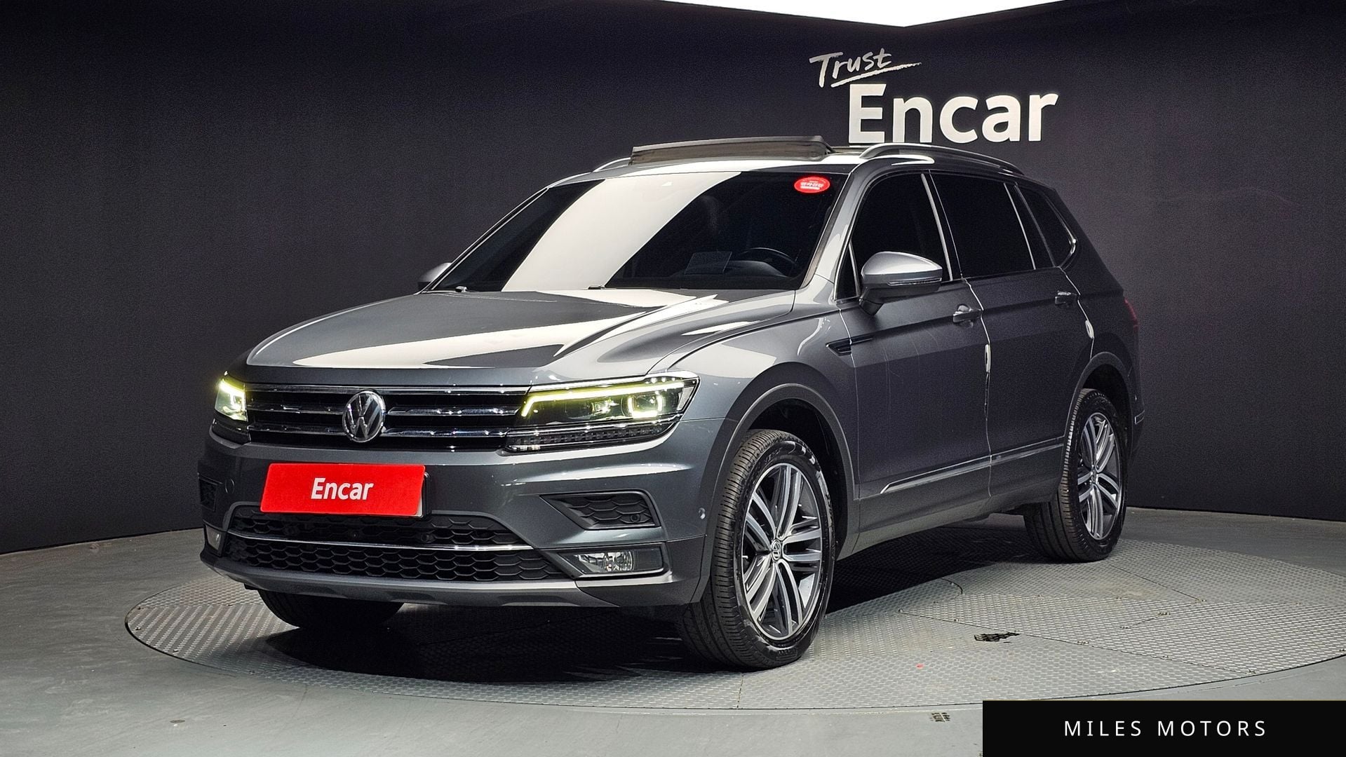 Volkswagen Tiguan 2020 — фото 1 из 12