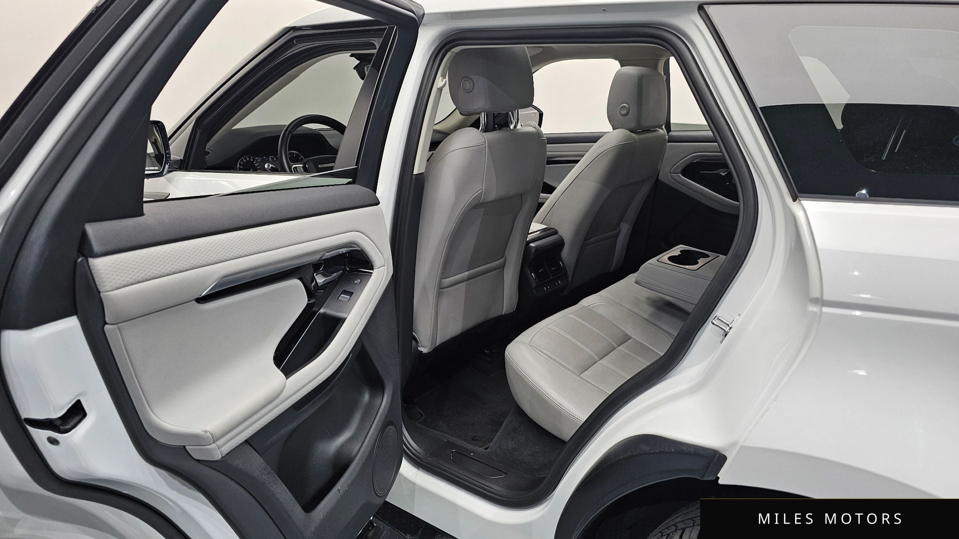 Land Rover Range Rover Evoque 2022 — миниатюра 17