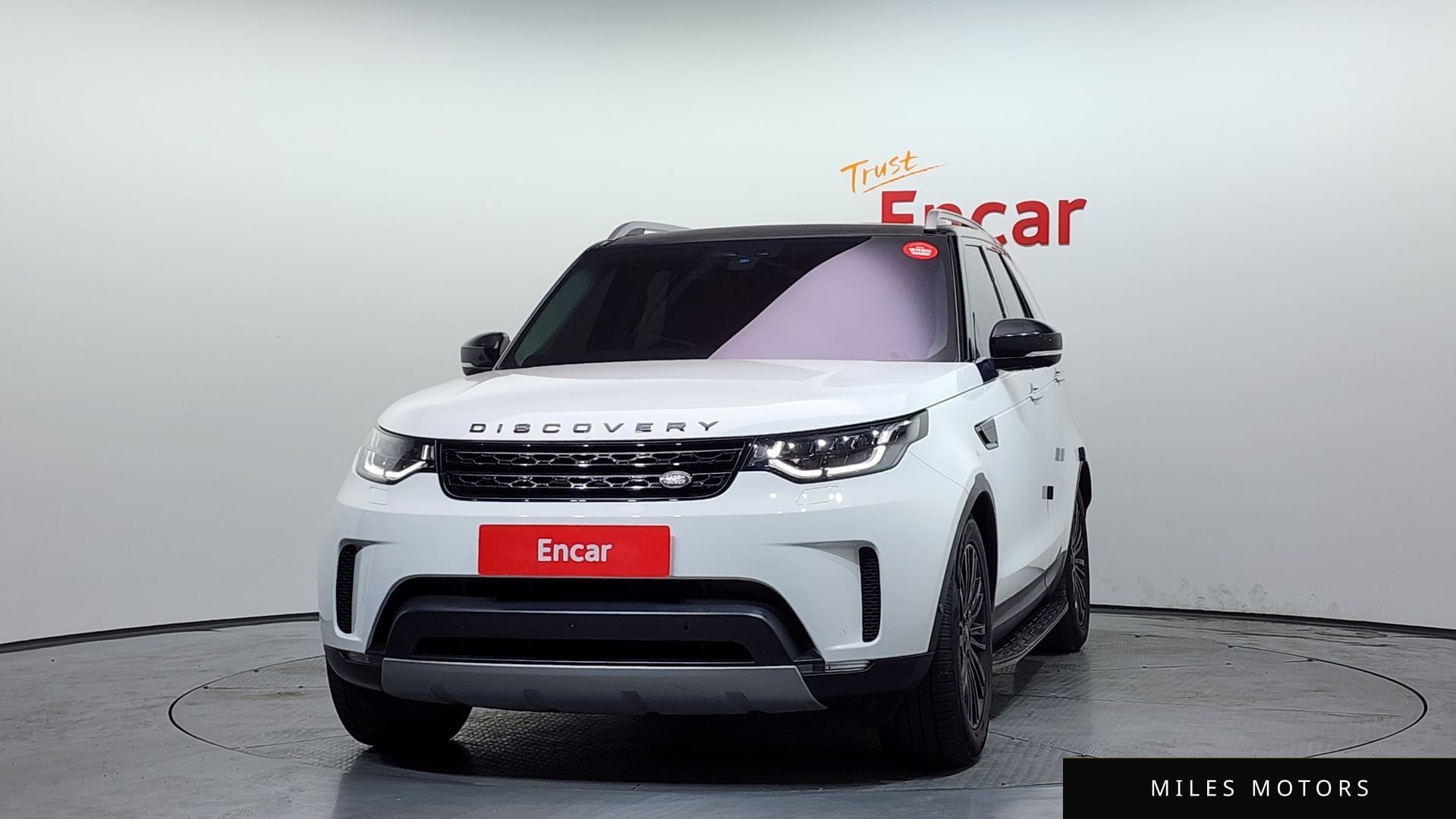 Land Rover Discovery 2020 — миниатюра 3