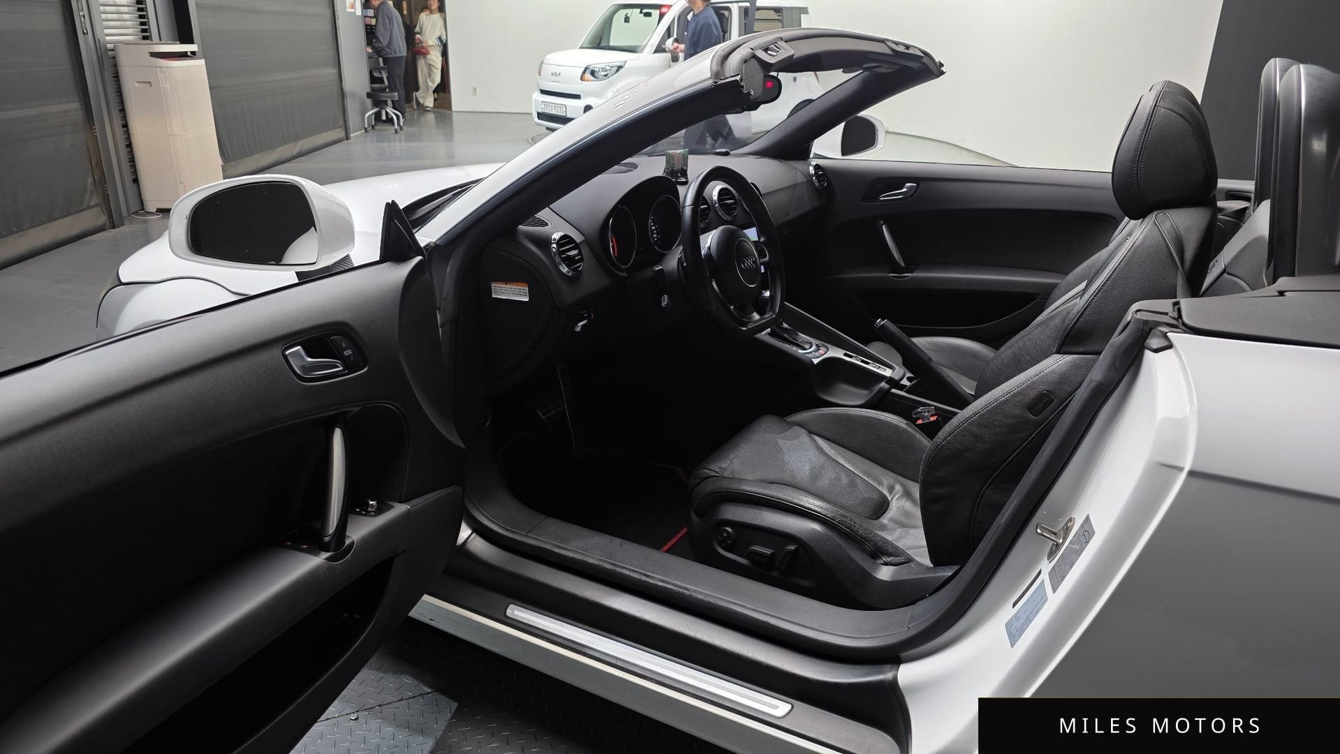 Audi TT 2012 — миниатюра 10