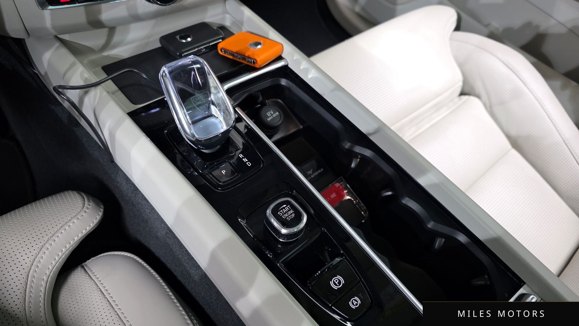 Volvo XC60 2026 — миниатюра 12