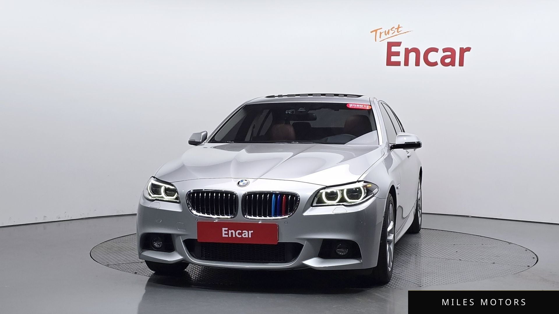 BMW 5 Series (F10) 2016 — миниатюра 2
