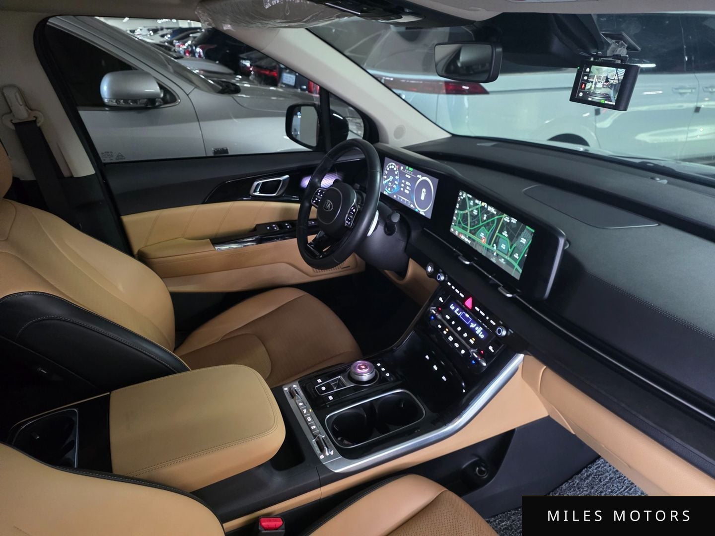 Kia Carnival 2021 — миниатюра 9