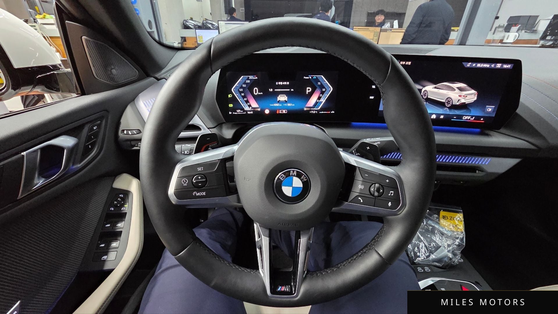 BMW 2-Series 2025 — миниатюра 3