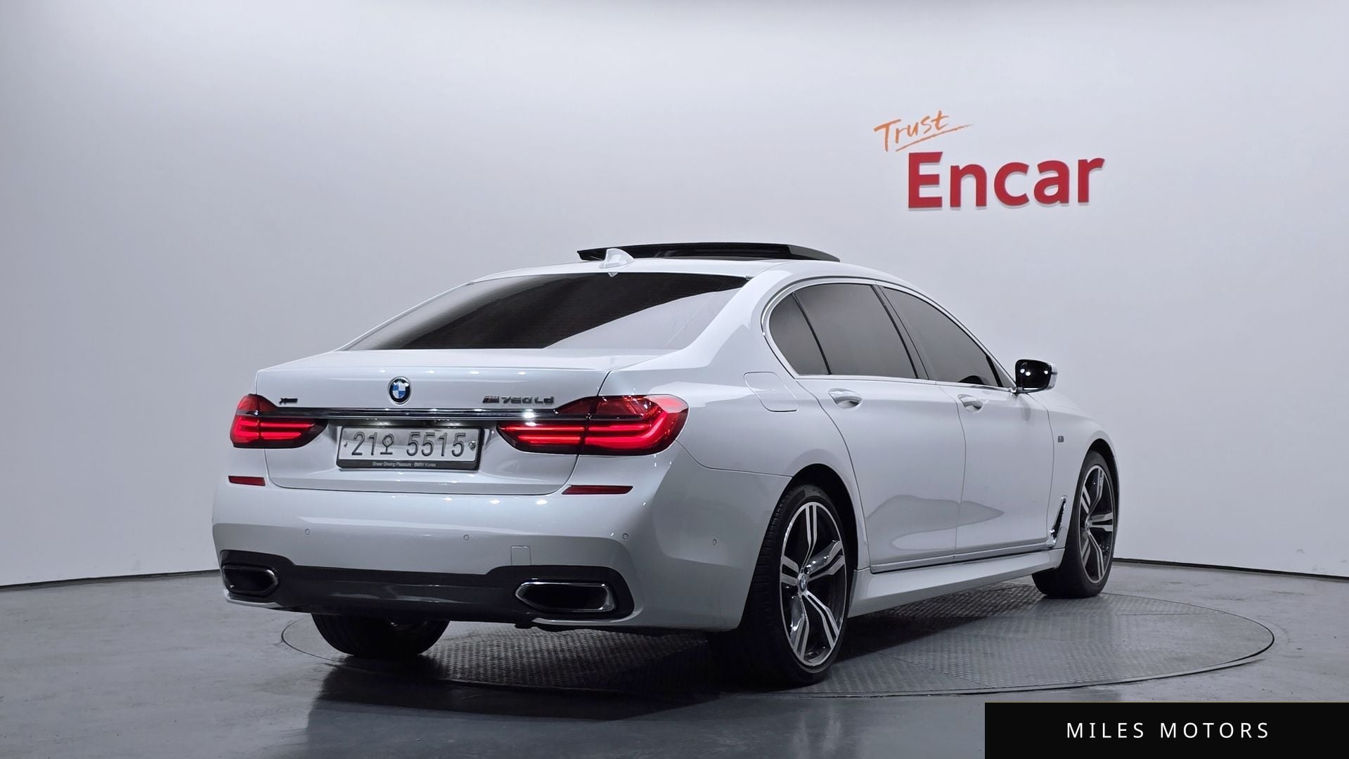 BMW 7 Series (G11) 2018 — миниатюра 2