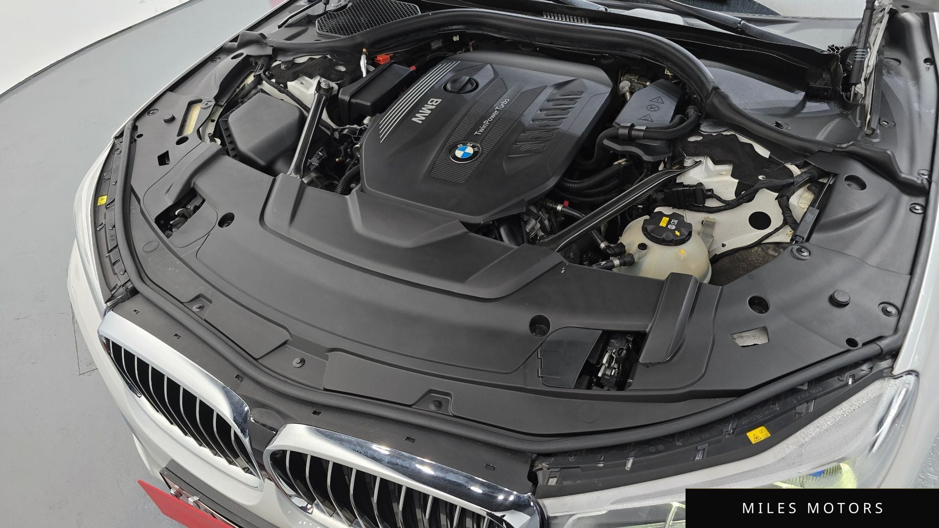 BMW 7 Series (G11) 2018 — миниатюра 6