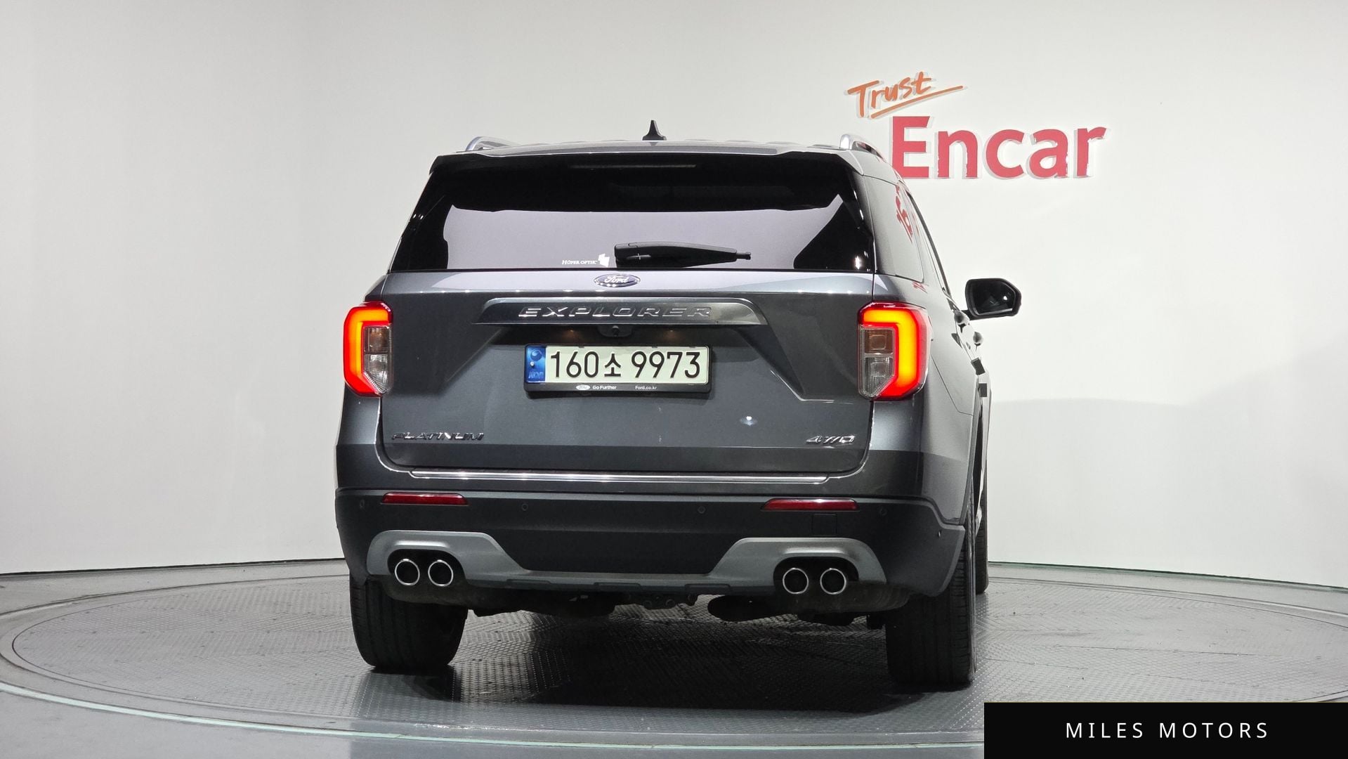 Ford Explorer 2021 — миниатюра 4