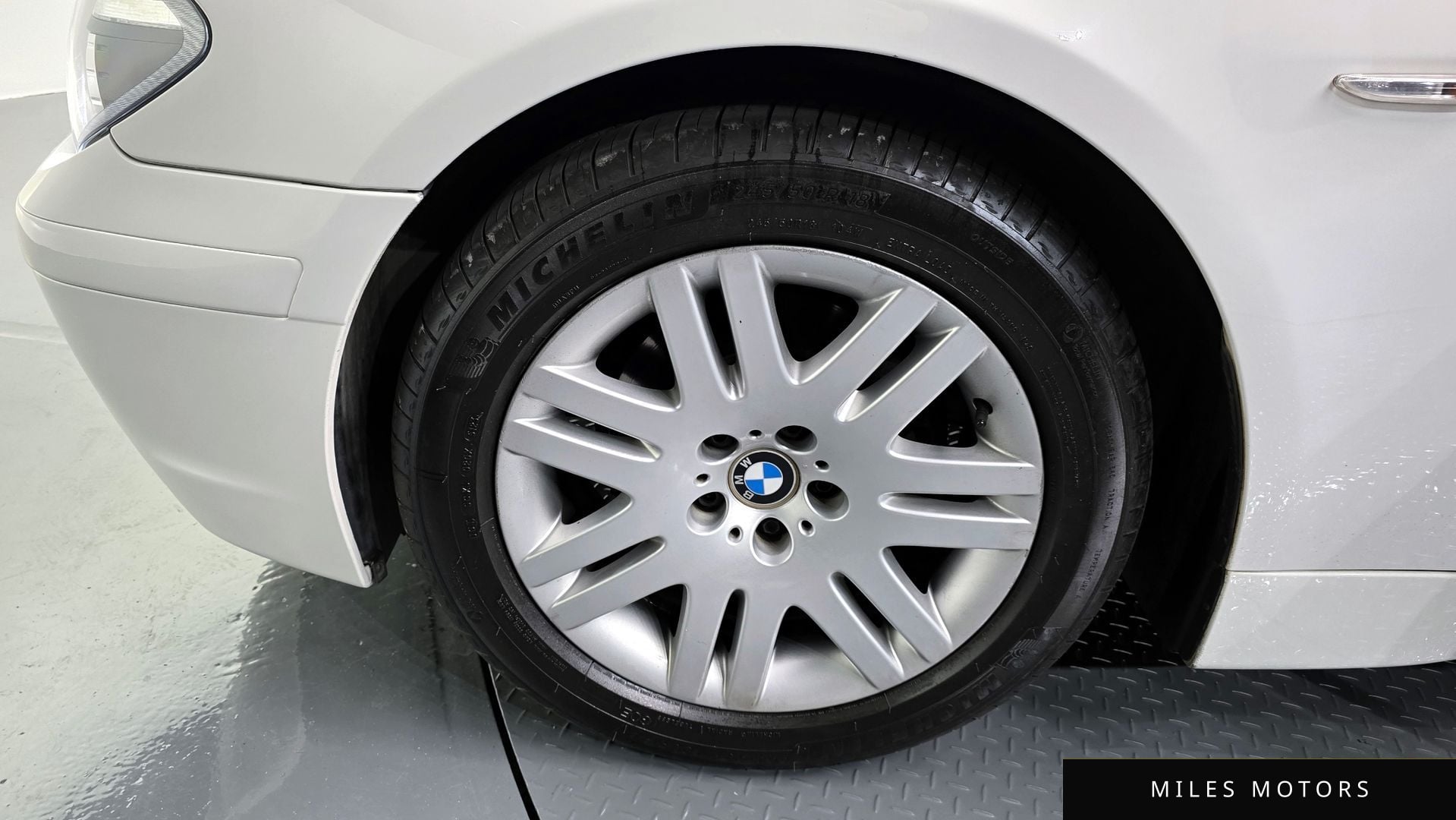 BMW 7 Series (E65) 2004 — миниатюра 5
