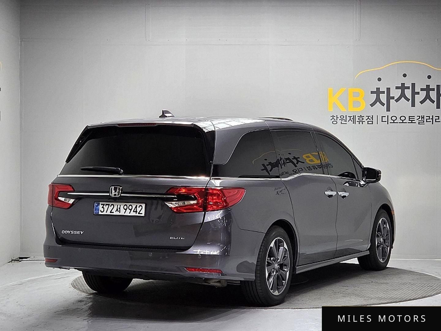Honda 오딧세이 2022 — миниатюра 2