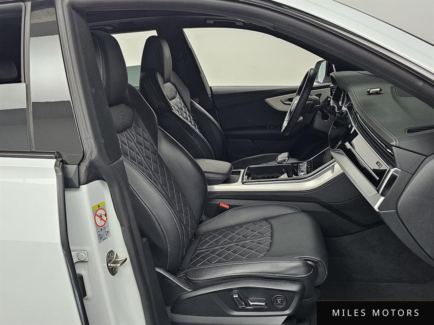 Audi Q8 (4M) 2023 — миниатюра 10