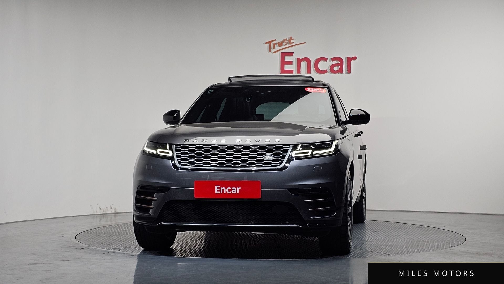 Land Rover Range Rover Velar 2018 — миниатюра 2