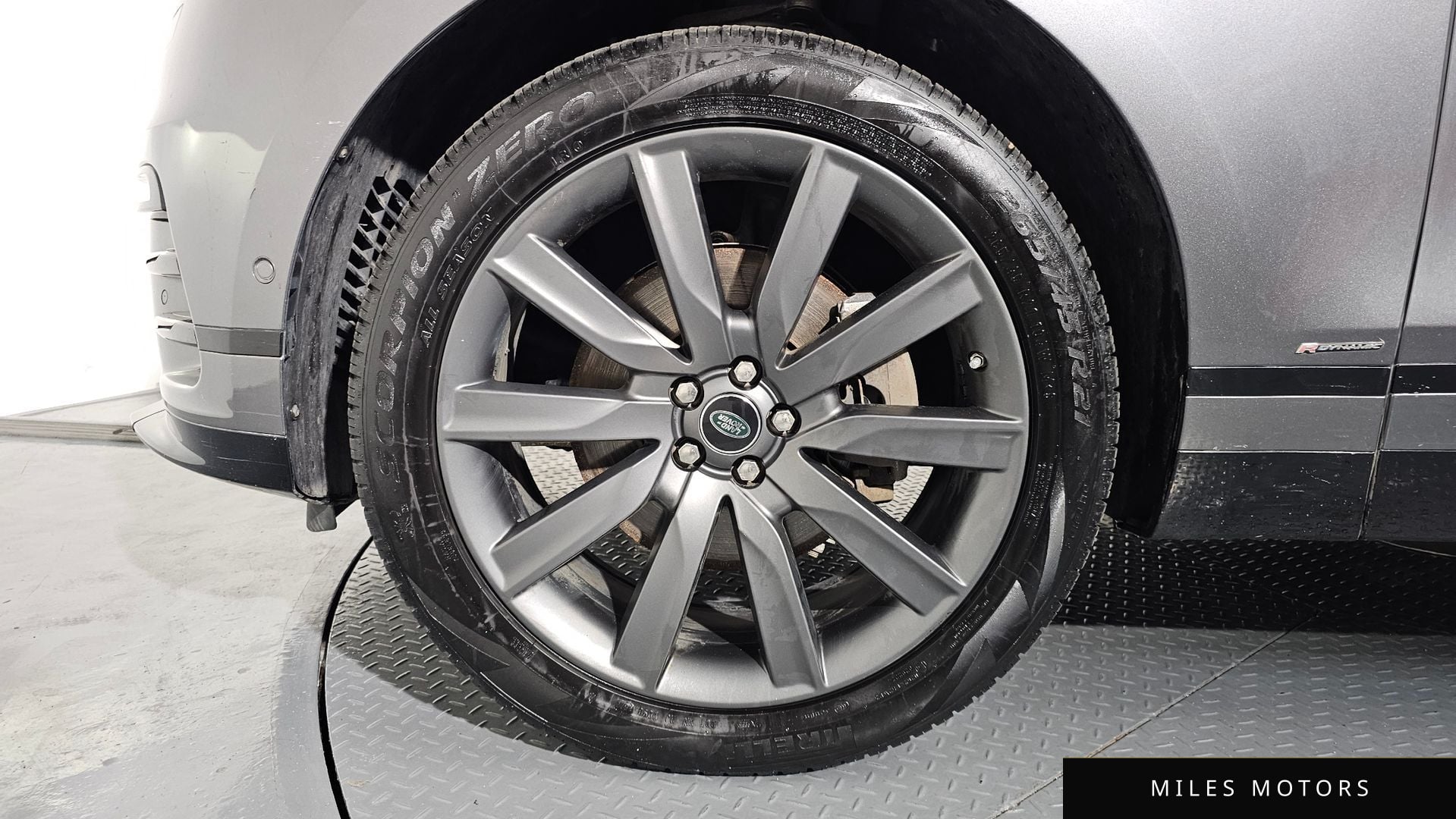 Land Rover Range Rover Velar 2018 — миниатюра 4