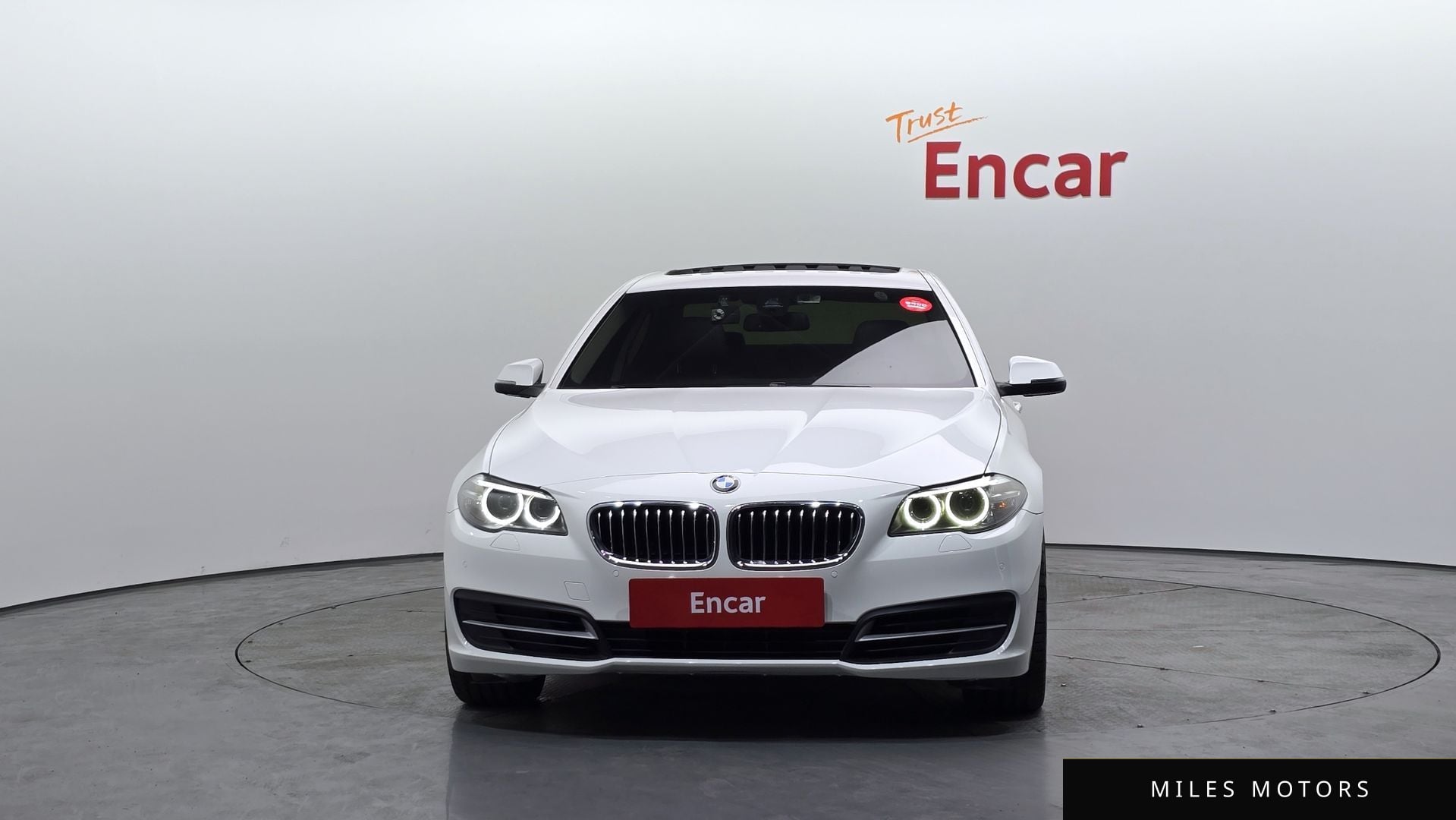 BMW 5 Series (F10) 2014 — миниатюра 3