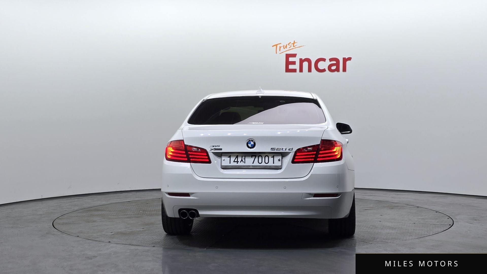BMW 5 Series (F10) 2014 — миниатюра 4