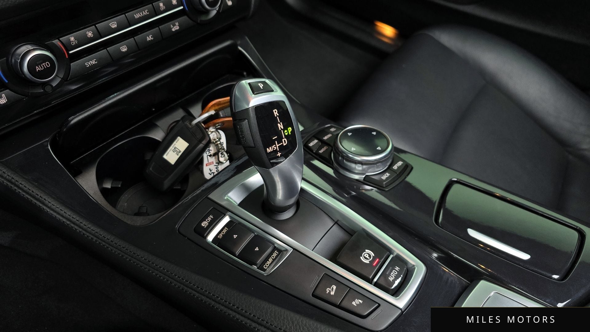 BMW 5 Series (F10) 2014 — миниатюра 9