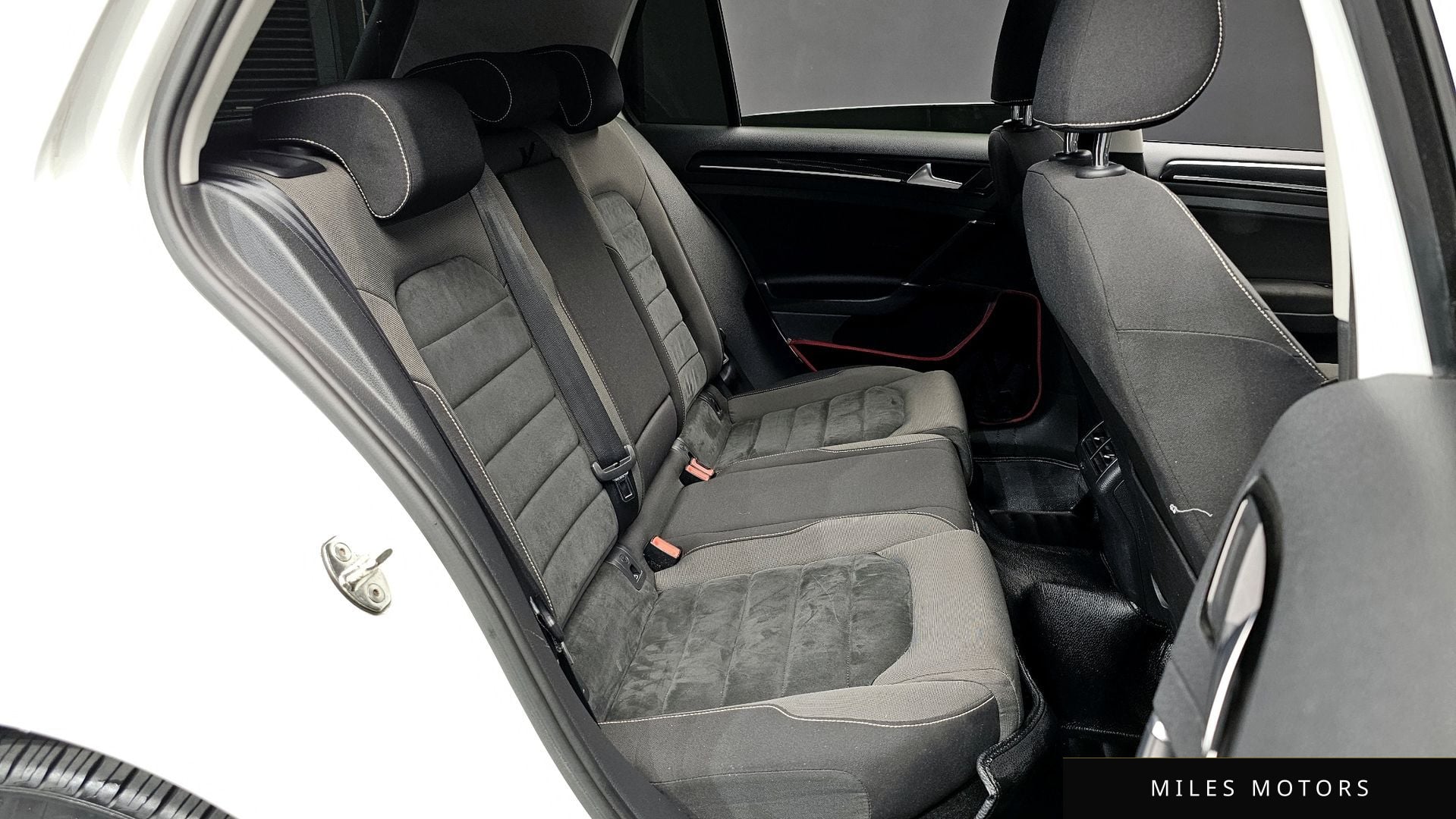 Volkswagen 골프 2015 — миниатюра 11