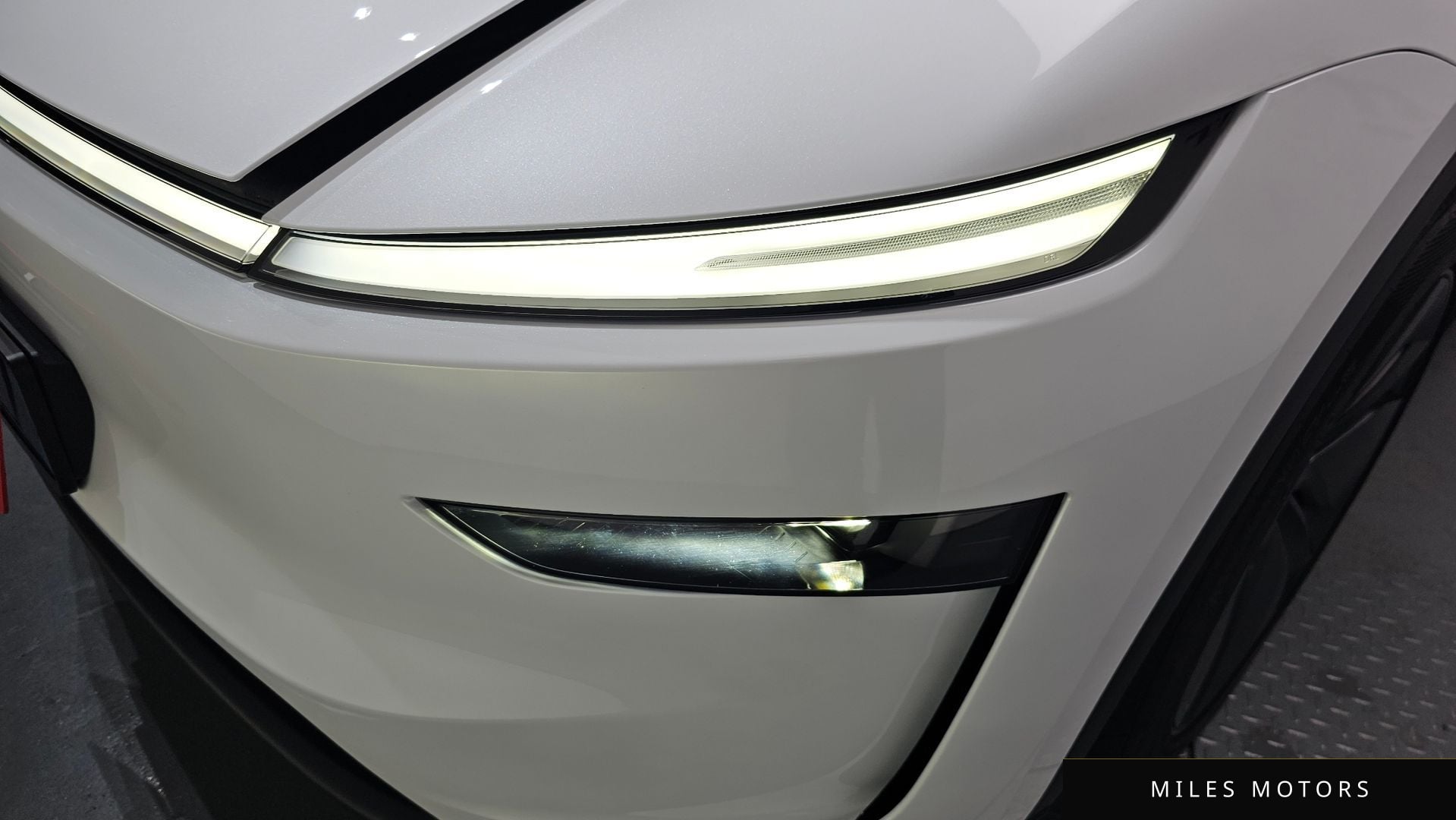 Tesla Model Y 2025 — миниатюра 7