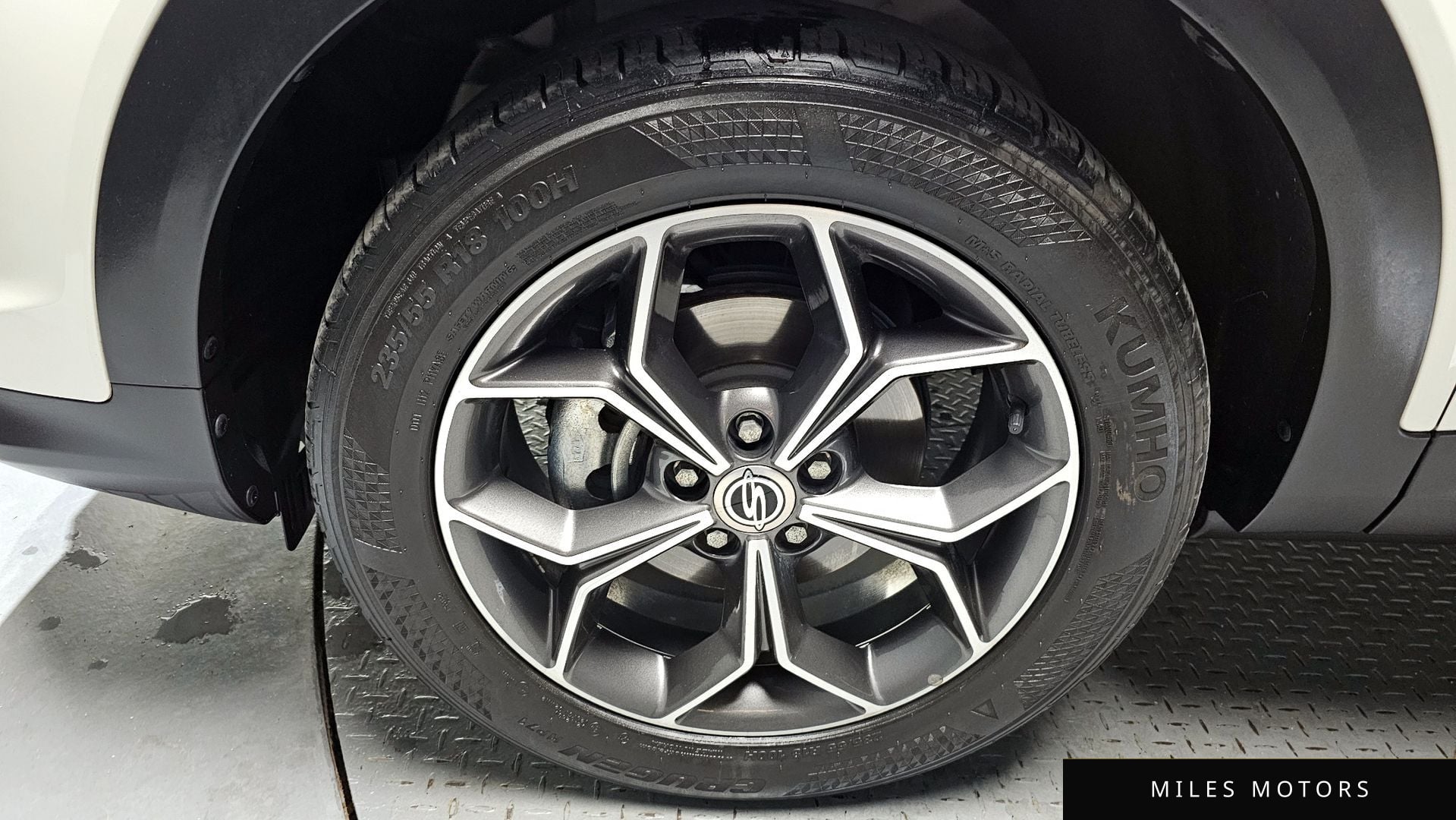 KG Mobility Beautiful Korando 2022 — миниатюра 5