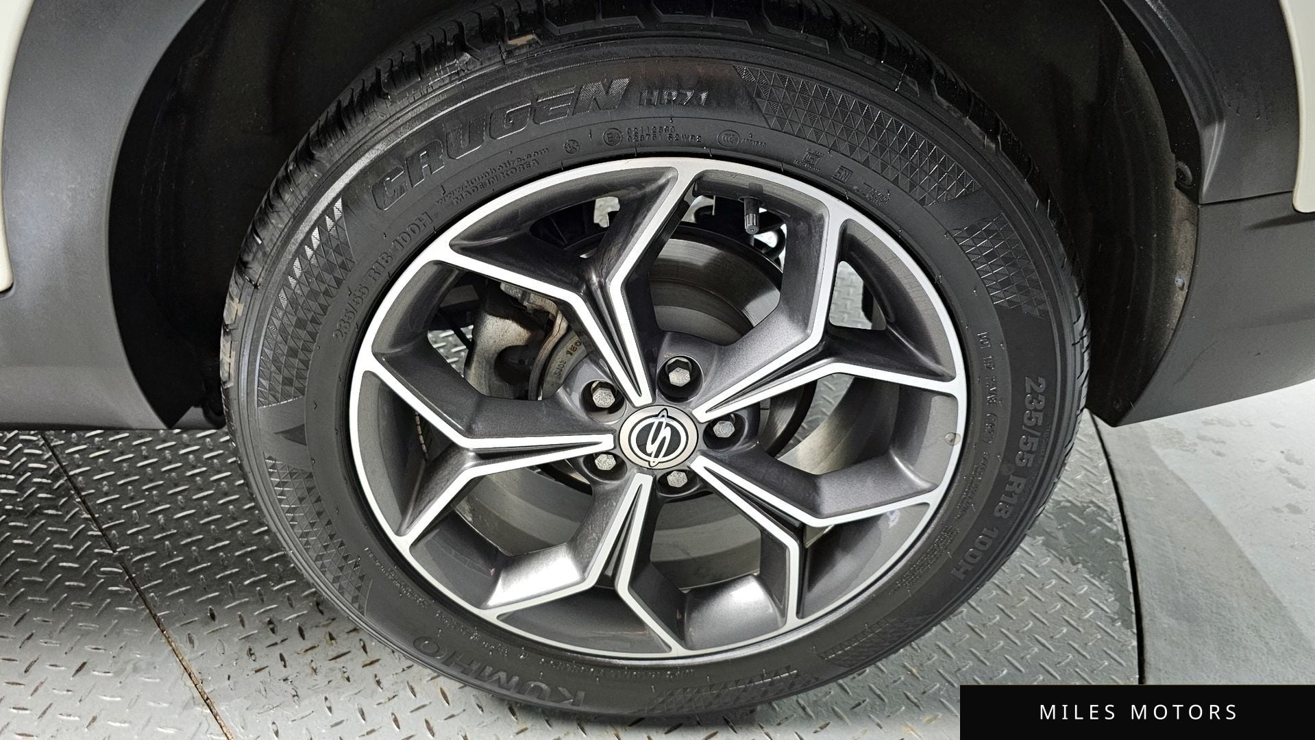 KG Mobility Beautiful Korando 2022 — миниатюра 7