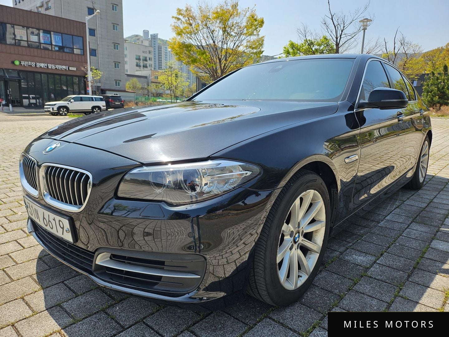 BMW 5 Series (F10) 2014 — миниатюра 2