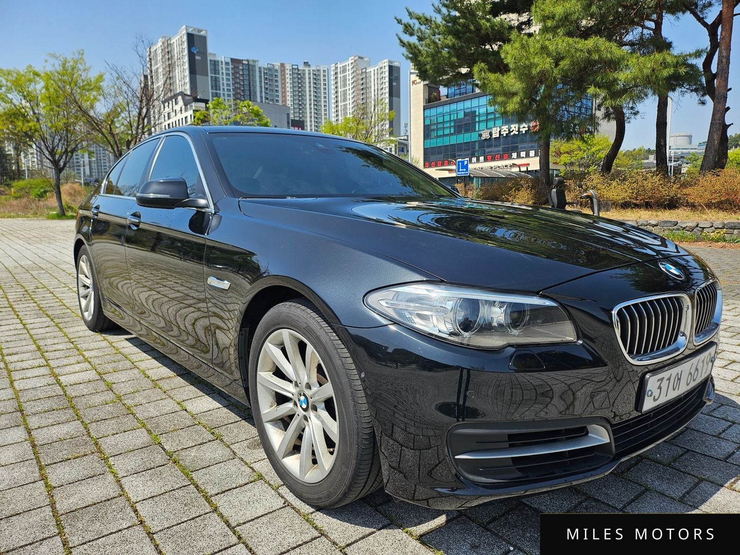 BMW 5 Series (F10) 2014 — миниатюра 3