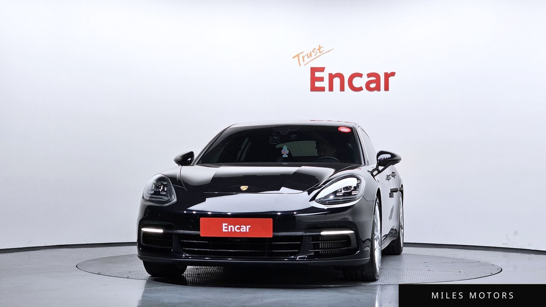 Porsche Panamera 2017 — миниатюра 3