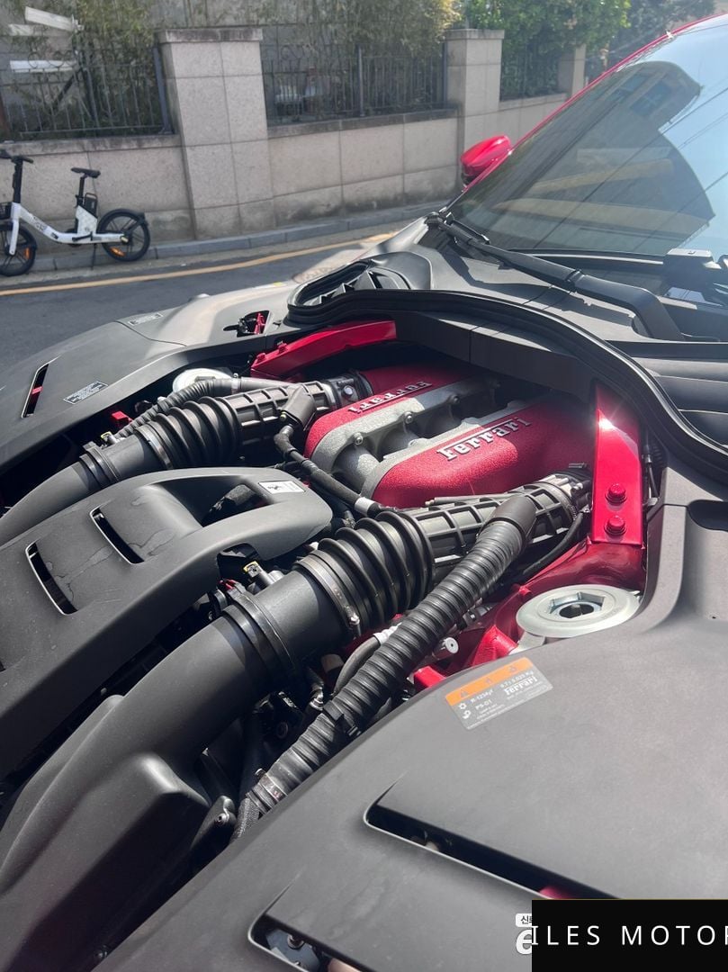 Ferrari 푸로산게 2025 — миниатюра 6