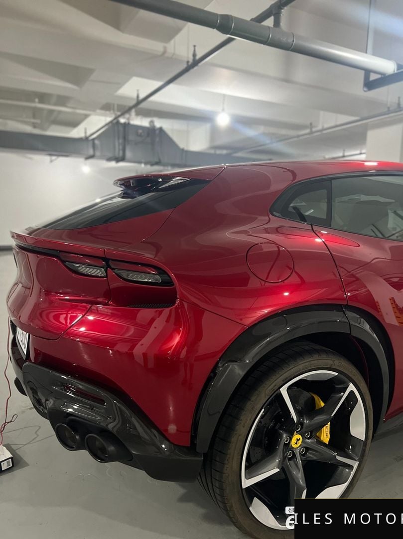 Ferrari 푸로산게 2025 — миниатюра 14