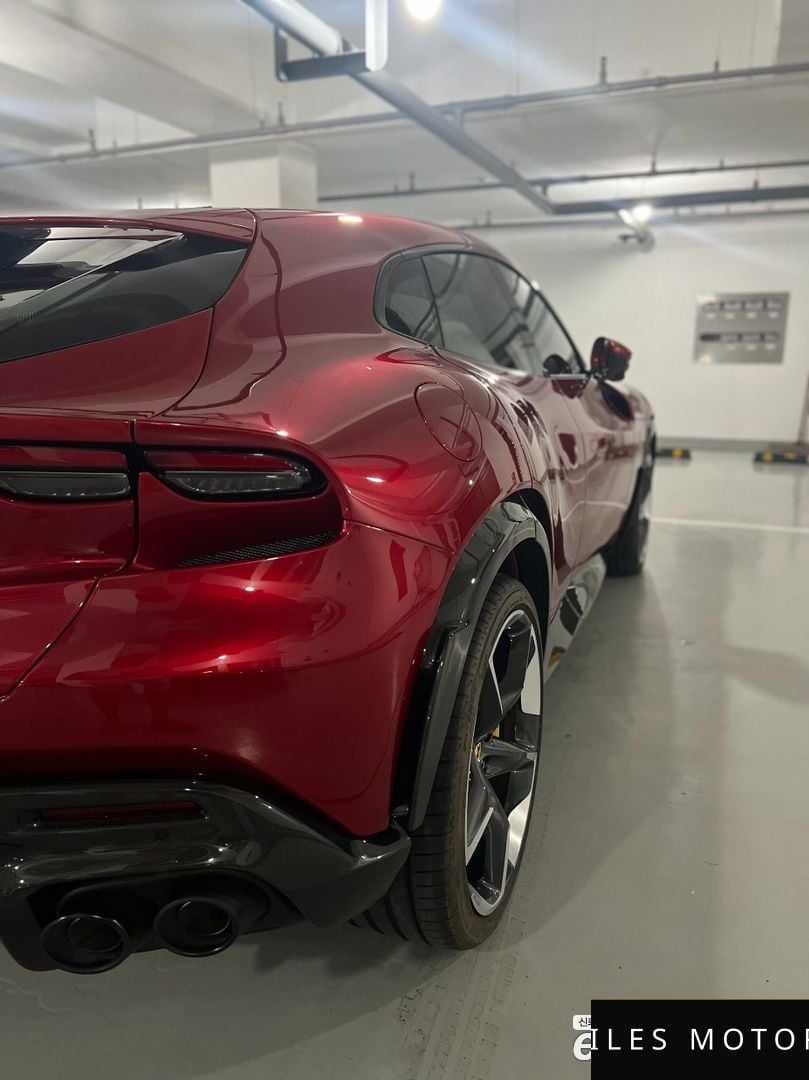 Ferrari 푸로산게 2025 — миниатюра 16