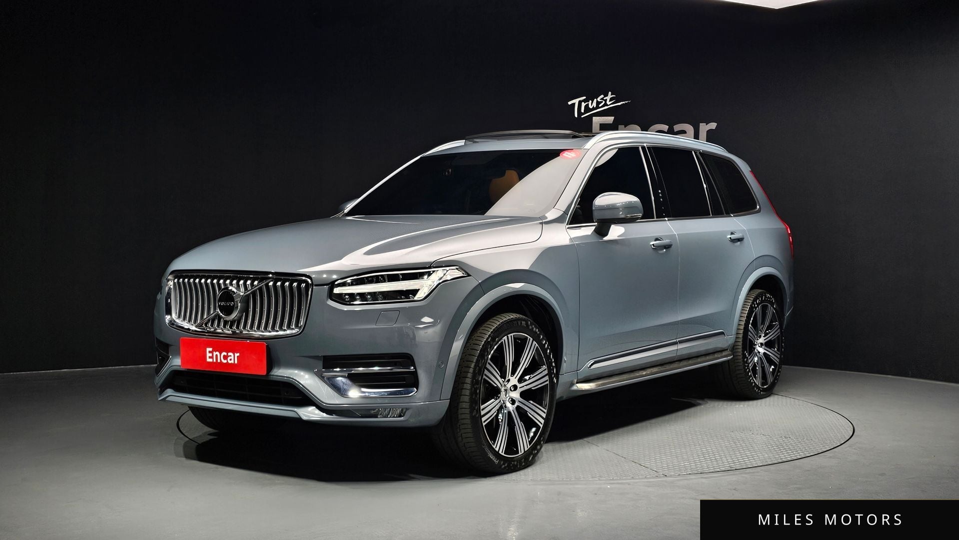 Volvo XC90 2021 — фото 1 из 12