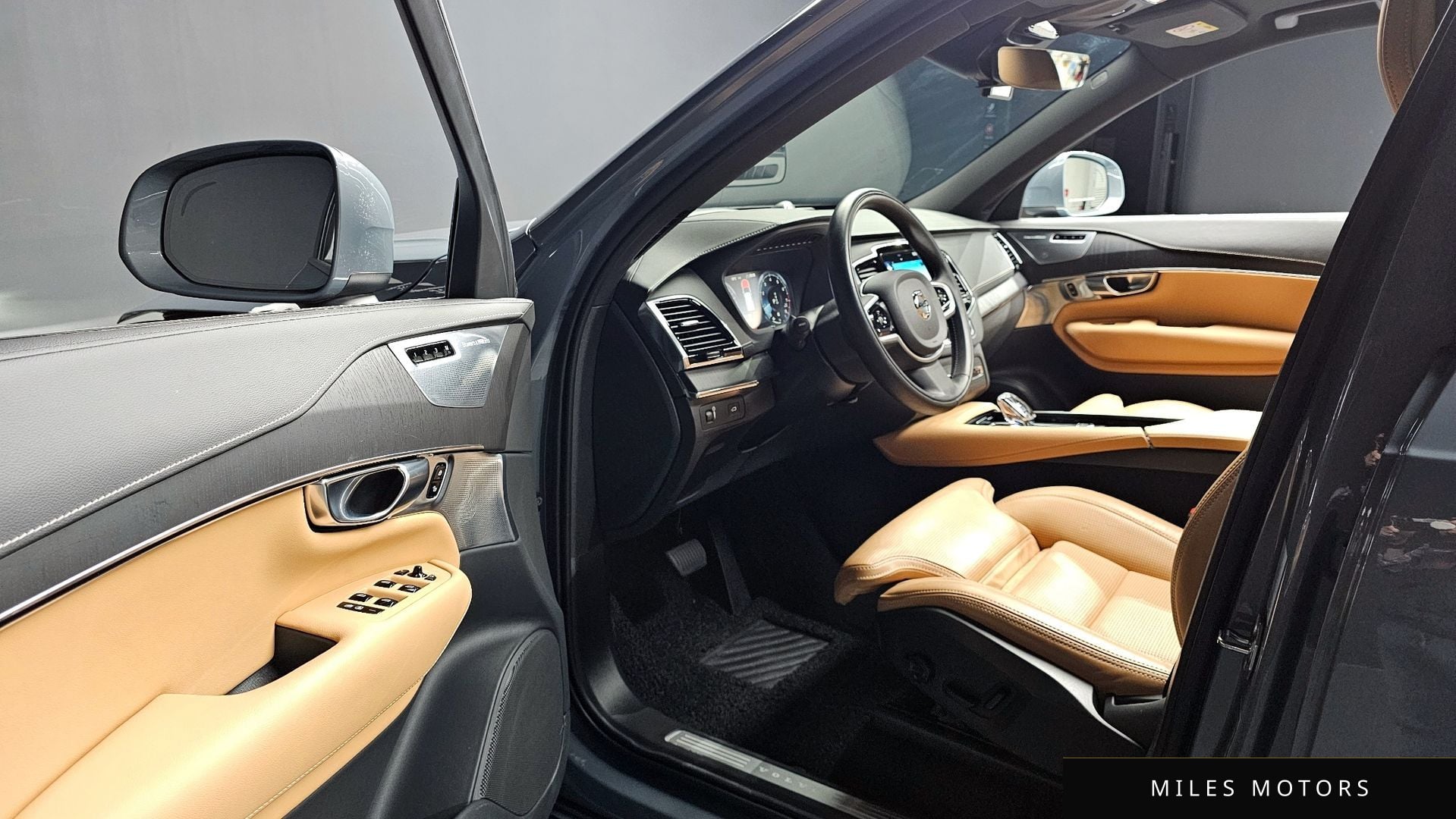 Volvo XC90 2021 — миниатюра 10